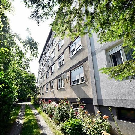 Ferienwohnung Hella 2 Zagreb Exterior foto